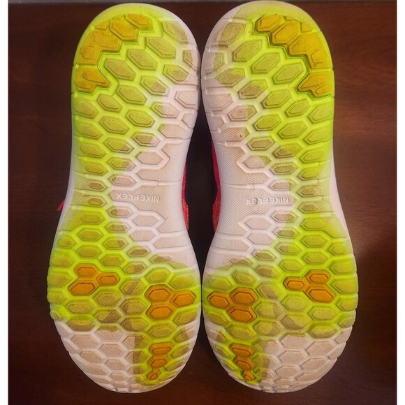 Nike Flex Fury Women's Running Shoes  8.5  Pink 705299-600  Seldom Worn Sneakers - Picture 8 of 9